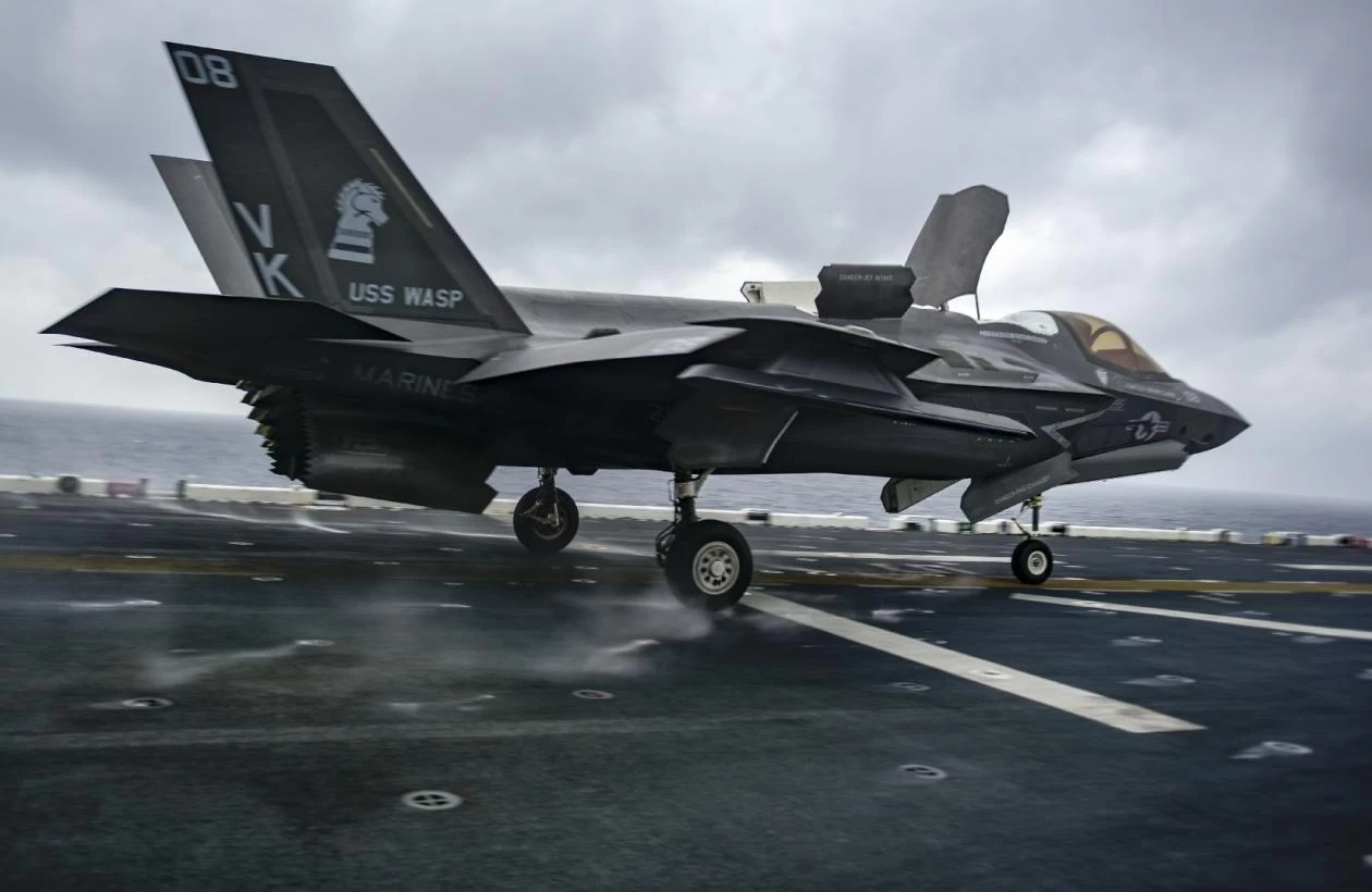Μαχητικά F-35 «κατακλύζουν» βάσεις της ΕΕ – Εναλλακτικούς προμηθευτές αναζητά η Lockheed Martin – Έρχεται διατλαντική πολεμική άσκηση